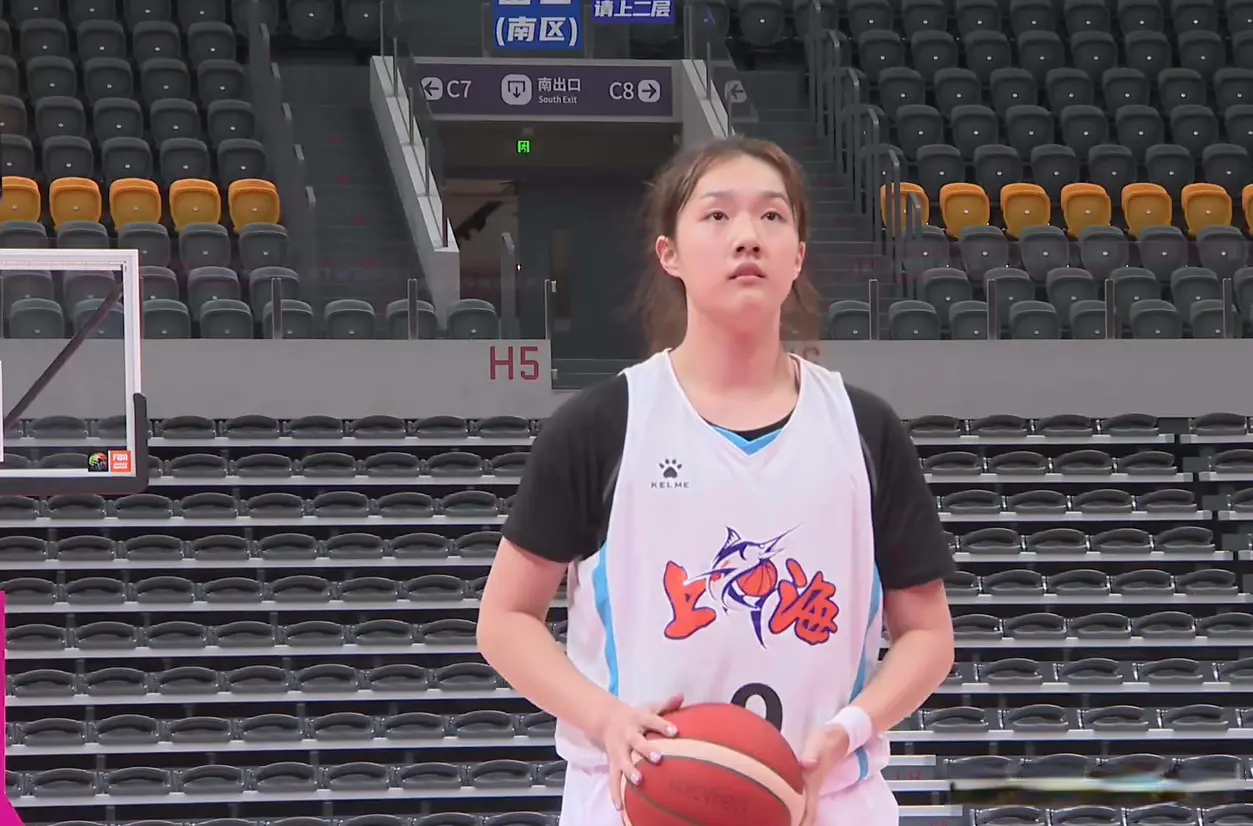 两队打得依, 几乎占了全, 从数据来看