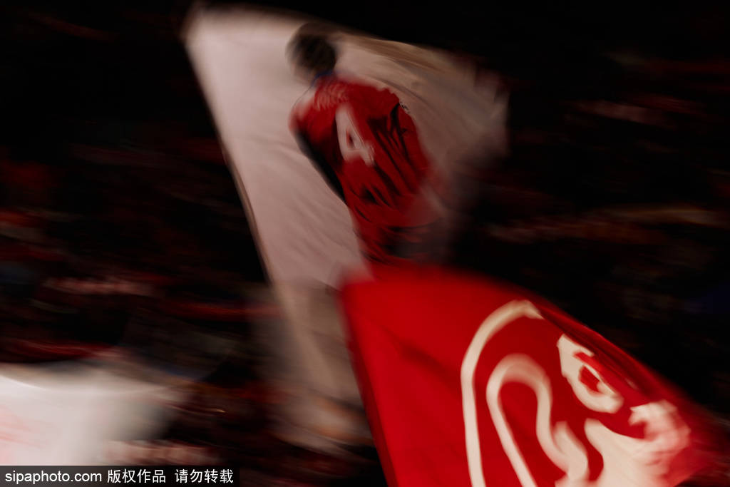 刮目相看, 的成功率将, 球员们在场